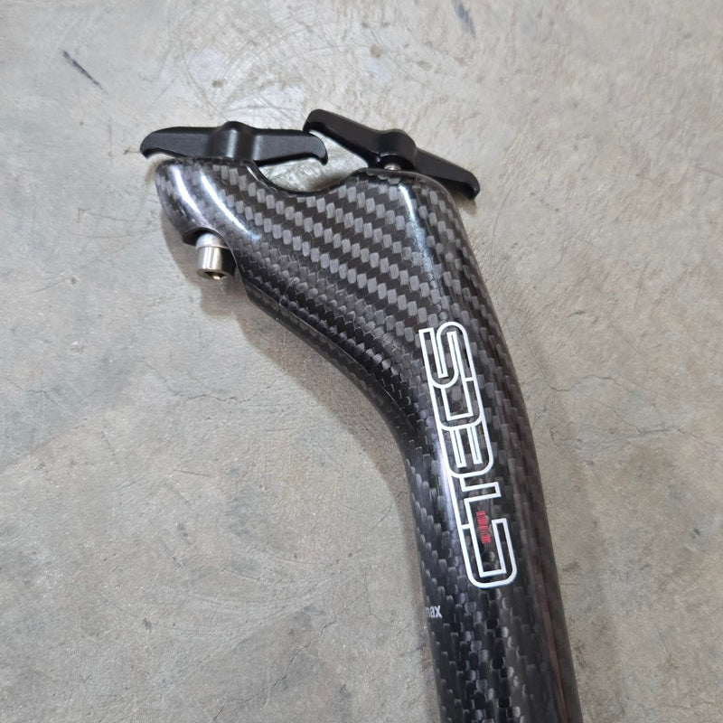 C-TECS Ultra Lightweight Carbon Seatpost