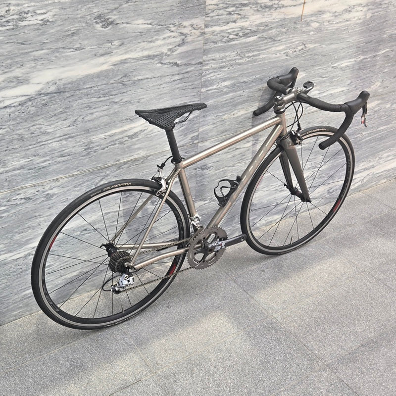 Guru Praemio-R Rim Brake Titanium Road Size 48 (Pre-Owned)