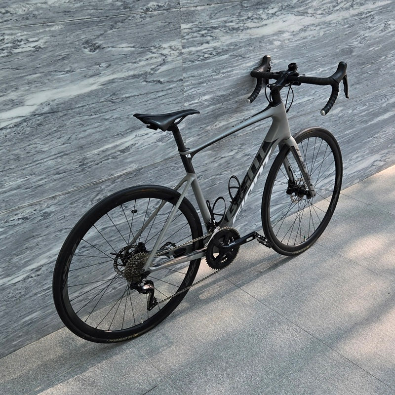 Giant Defy Size M/L (Pre-Owned)