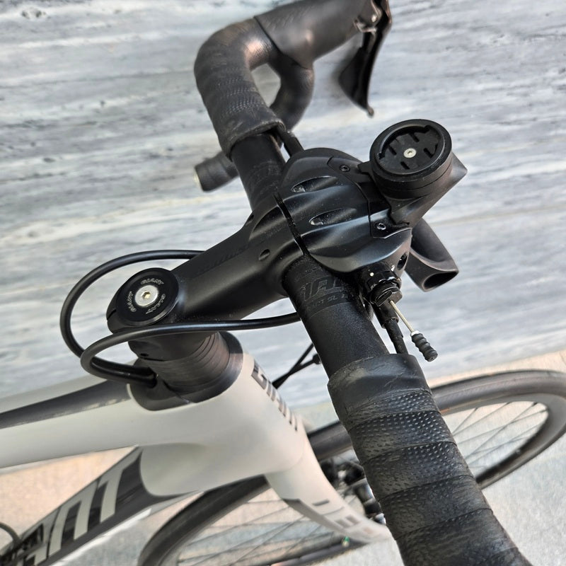 Giant Defy Size M/L (Pre-Owned)