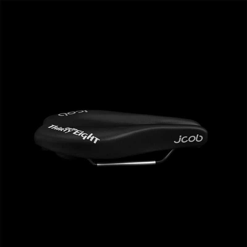 JCOB Delta 38 Saddle