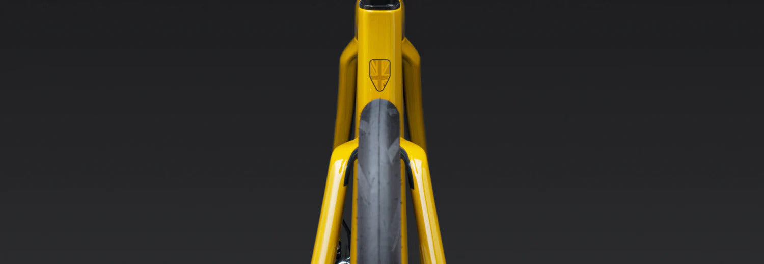 Tyre clearance Vielo r+1 Road Bike