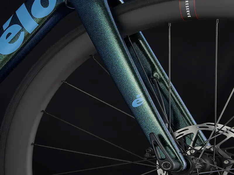 Cervelo Caledonia 5 AERO_CABLE_MANAGEMENT